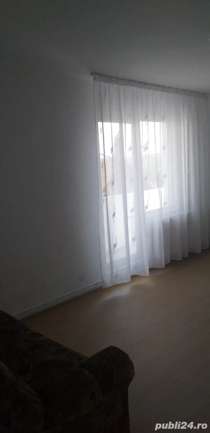 De vanzare apartament 2 camere  - imagine 2