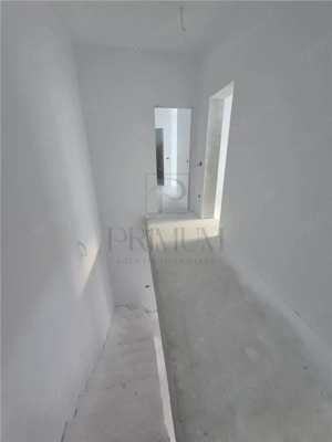 Duplex superb cu 4 dormitoare - teren 330 mp - locatie foarte buna - cartier exclusivist - compartim - imagine 18