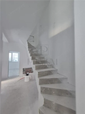 Duplex superb cu 4 dormitoare - teren 330 mp - locatie foarte buna - cartier exclusivist - compartim - imagine 20