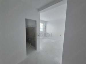 Duplex superb cu 4 dormitoare - teren 330 mp - locatie foarte buna - cartier exclusivist - compartim - imagine 15