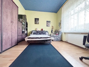 Casa 3 camere 80mp + curte individuala 372mp -zona Sagului - imagine 12