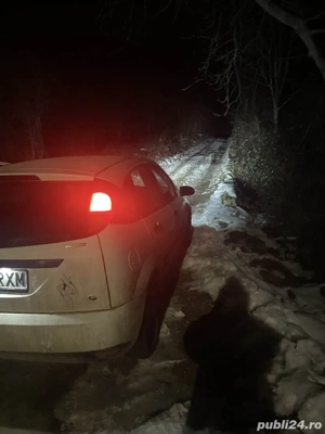 vand ford focus 1 - imagine 5