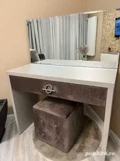 Masa machiaj, pt hol sau living