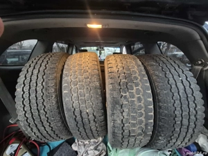 Vand set 4 buc anvelope 225/65/16C GOODYAR pret 500 lei fix