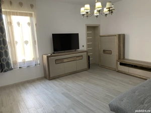 Ultracentral!Ap 2 camere +curte+subsol de vânzare StrPrimăriei, Oradea