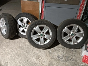 Vând jante skoda R15 echipate de iarna - imagine 2