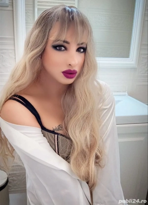 Transexuala Estela Noua !  