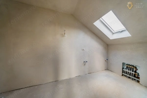 Vilă noua P+M in Sanleani - imagine 15