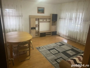 Închiriez apartament 3 camere  noapte - imagine 2