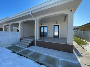 Duplex - 5 camere -toate utilitatile - Mosnita Noua - Urseni