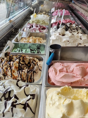 Loc de muncă în Germania Cafenea,gelaterie, Eiscafé  - imagine 2