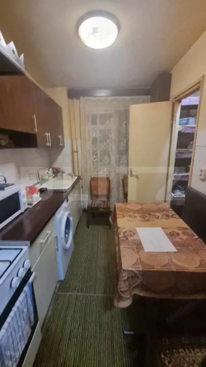 Apartament cu 3 camere | 65 mp | 2 Băi | Balcon Închis | Mănăștur - imagine 3