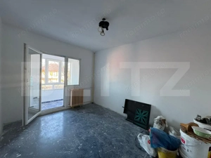 Apartament 3 camere, decomandat - zona Velenta - imagine 5