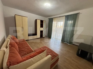 Apartament 1 camera, 32 mp, zona Florilor