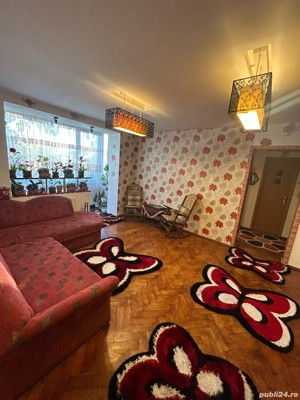 Proprietar vand apartament cu 3 camere in Brasov strada Octavian Goga cartier Tractoru