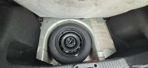 Ford Fiesta 1,2 benzina, 2012. Pret 3.500 EURO - imagine 6