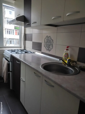 apartament in regim hotelier  - imagine 4