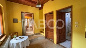 Casa de vanzare 6 camere loc de relaxare garaj teren 669 mp Cornatel - imagine 15