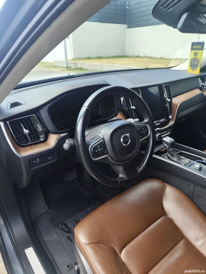 Vând Volvo xc60 2018 2.0 diesel 190 cp - imagine 3