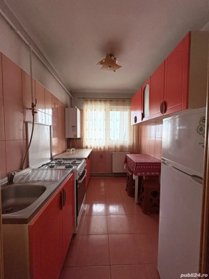Vand apartament 3 camere in Targoviste - imagine 8