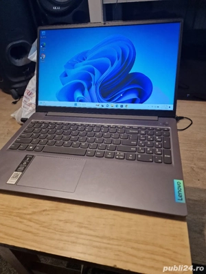 Laptop Lenovo Ideapad Slim 3