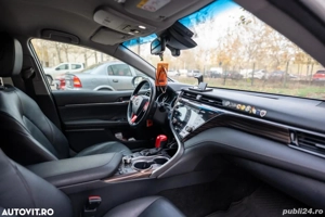 Toyota Camry exclusive - imagine 4
