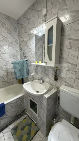Apartament 2 camere, 57 mp, zona Reghin  - imagine 10
