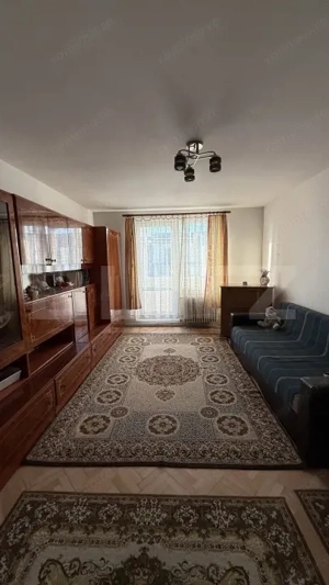 Apartament 2 camere, 57 mp, zona Reghin  - imagine 2