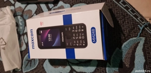 Telefon mobil Maxcom 