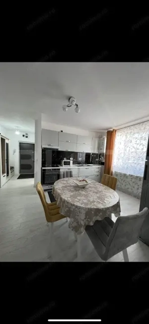  Apartament 2 camere, la cheie, în centrul orașului, Decebal