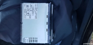 Radio auto marca Xomax - imagine 4