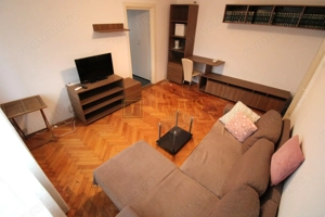 Zona Medicina; str. Bucuresti, centrala proprie.