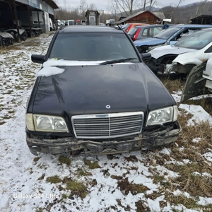 Dezmembreaz Mercedes-Benz C 220 CDI  W202