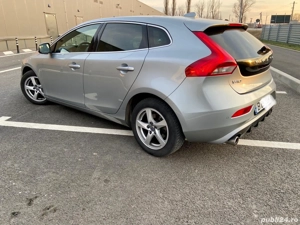 Volvo V40 D2 R-design - imagine 3