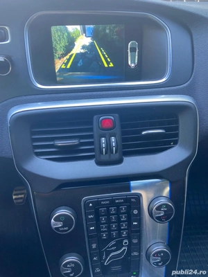 Volvo V40 D2 R-design - imagine 5