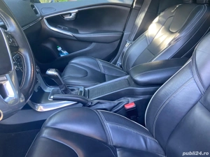 Volvo V40 D2 R-design - imagine 10