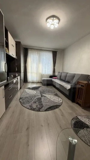Apartament 2 camere – etaj 2 – complet renovat și utilat