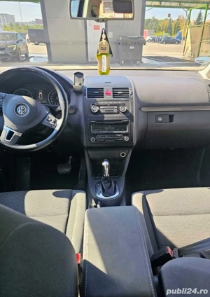 Volkswagen Touran - imagine 4