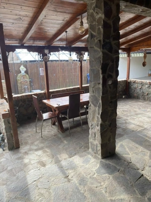 Casă de vânzare în comuna Costache Negri - imagine 4