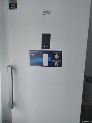 Congelator Vertical Beko 