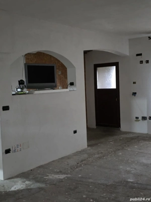Vând   sau schimb casă  semicentrală  Tg-Jiu  - imagine 7