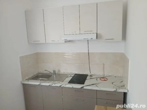 Închiriez garsoniera 1500 lei