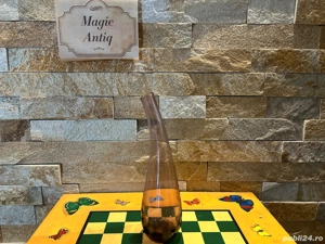 Vază de Colecție din Cristal Roșu Rubiniu   Formă Curbată   Vintage de Lux