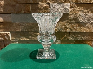 Vază de Colecție cu Picior   Cristal de Plumb (Bleikristall)   Înălțime 16 cm   Stare Impecabilă