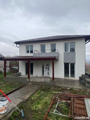 Casa moderna in sat Campenesti