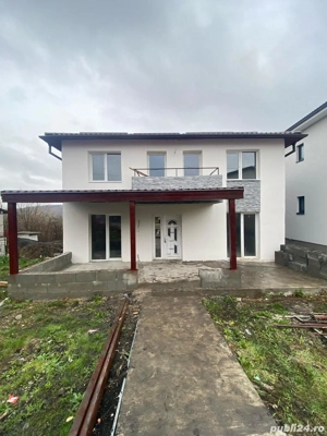 Casa moderna in sat Campenesti - imagine 2