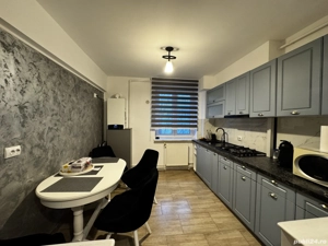 Apartament 3 camere de inchiriat in Faleza Nord