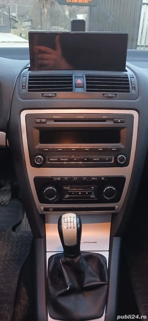 Skoda Octavia 2 an 2011 benzină euro 5 PROPRIETAR  - imagine 2