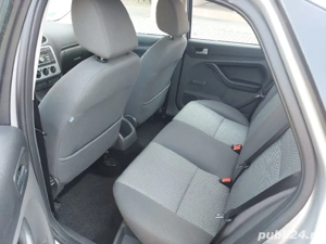 Ford Focus 1.6 Sedan Clima - imagine 5