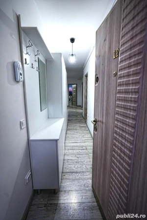 Vand 2 apartamente + 10 parcari ! - imagine 9